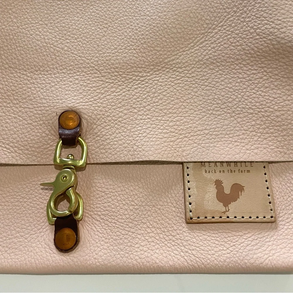 🆕 Foldover Clutch & Crossbody - NWOT - Picture 7 of 13